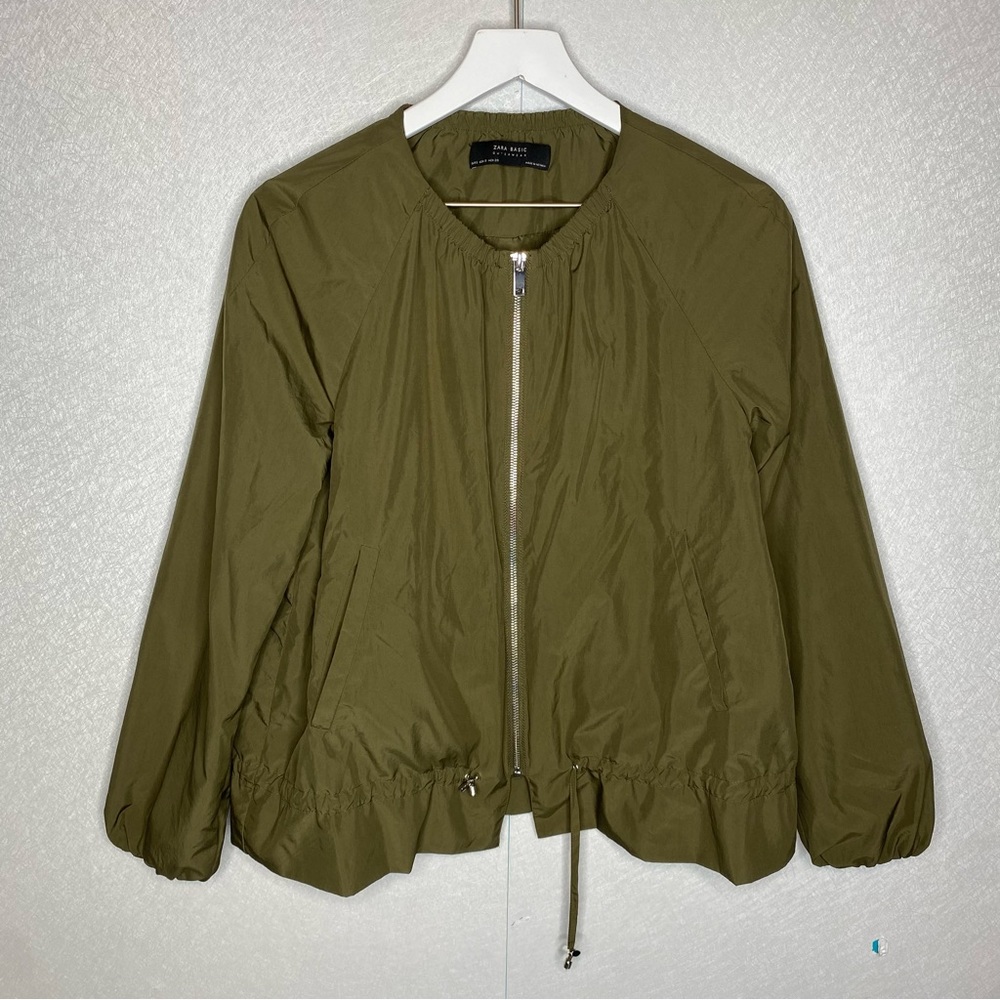 Zara Basic Army Green Light Jacket Size Small - image 1